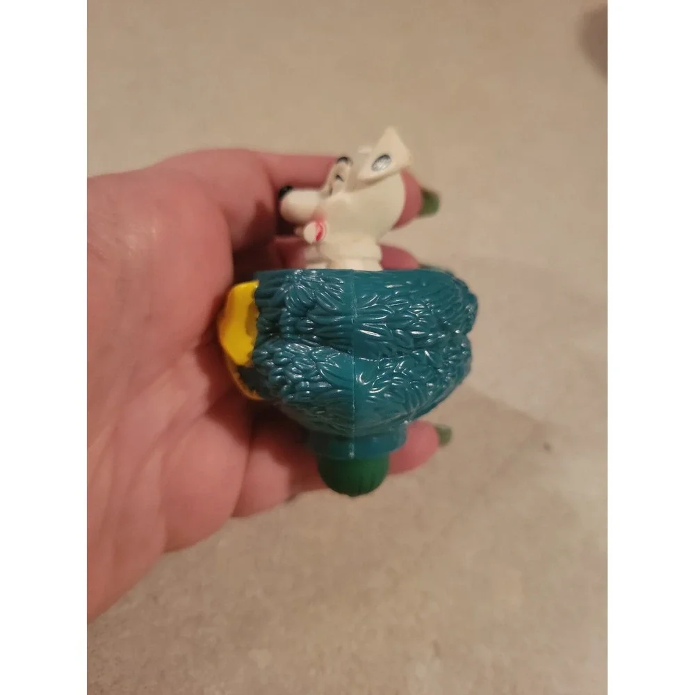 101 Dalmatians McDonalds Toy figure top Spinner Disney Christmas Yellow Bow